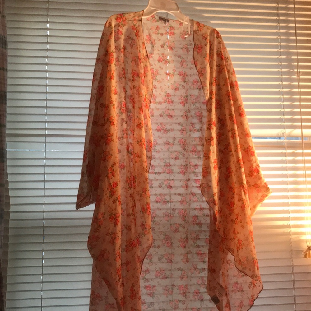 Charlotte Russe Floral Kimono